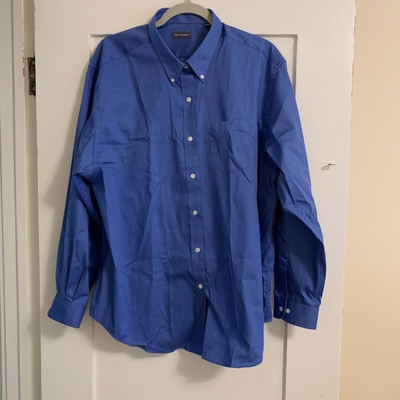 Van Heusen Ladies Wrinkle Resistant Oxford Shirt - Picture 2 of 8